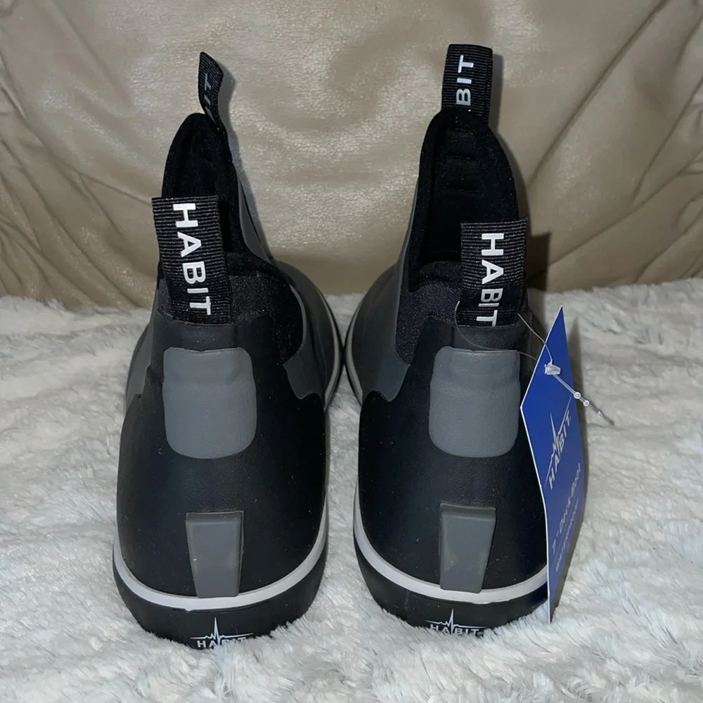 NWT HABIT Men's Gray Deck Boots.  Size 10 - Picture 2 of 8